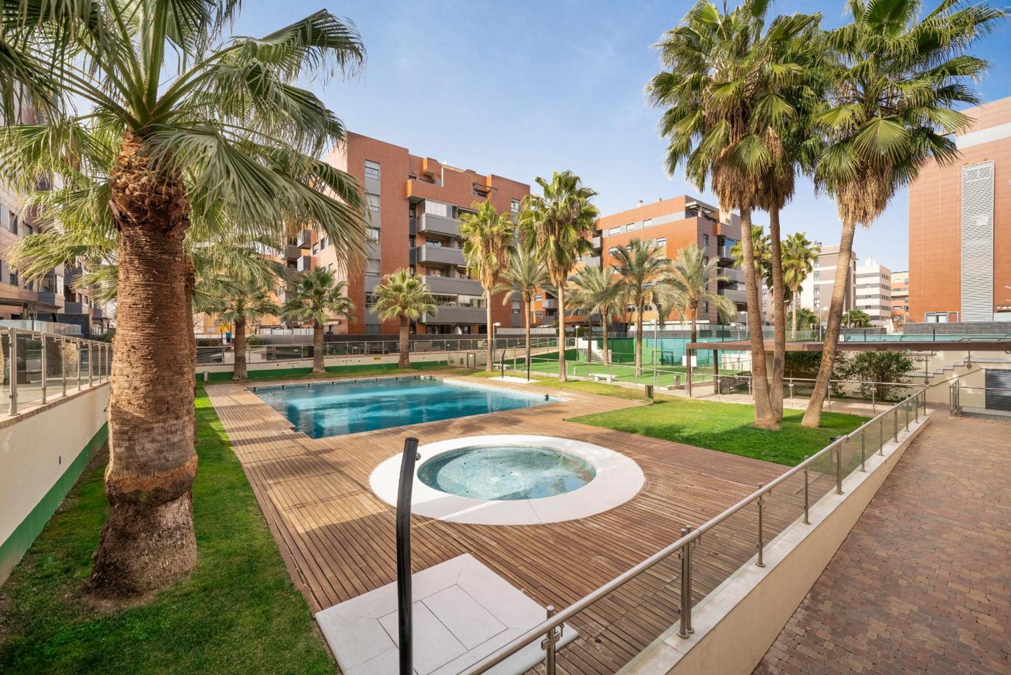 Enjoygranada Emir 3B Y Parking Apartment ภายนอก รูปภาพ